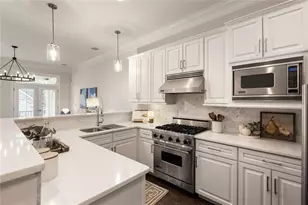 841 Inman Vlg Pkwy NE, Atlanta, GA 30307 - Photo 3