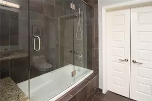 1080 Peachtree St NE, Atlanta, GA 30309 - Photo 15