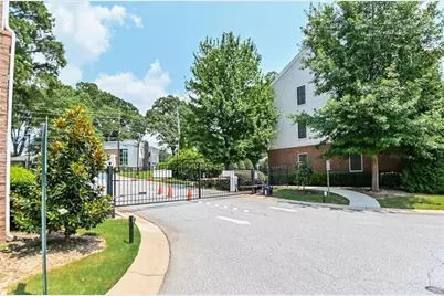 2208 Weldonberry Drive, Brookhaven, GA 30319 - Photo 39