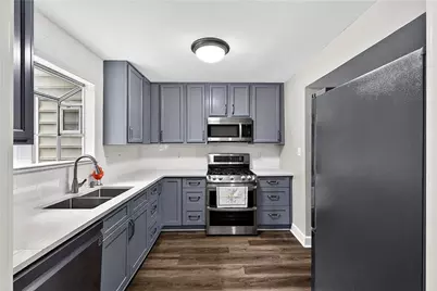 679 Anderson Walk, Marietta, GA 30062 - Photo 9