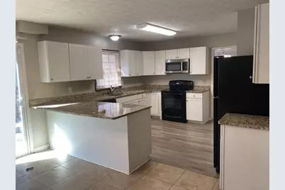 1720 Ridgefield Drive, Roswell, GA 30075 - Photo 7