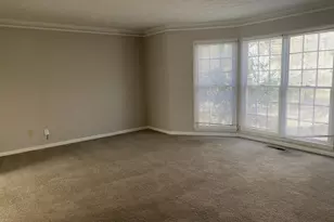 1720 Ridgefield Dr, Roswell, GA 30075 - Photo 15