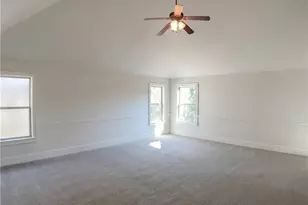 4504 Trellis View Ln, Loganville, GA 30052 - Photo 11