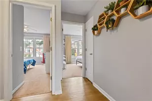 2437 Pondside Pl NE, Marietta, GA 30062 - Photo 15