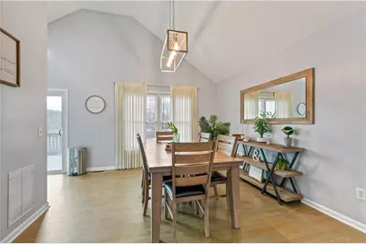 2437 Pondside Place NE, Marietta, GA 30062 - Photo 7