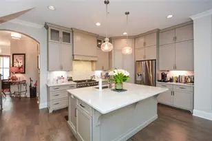 601 Abbington River Ln, Atlanta, GA 30339 - Photo 11