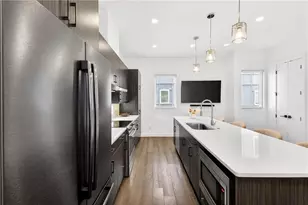 1584 Rock Dam Dr SE, Atlanta, GA 30317 - Photo 17