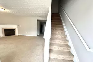 1453 Little Creek Dr, Lawrenceville, GA 30045 - Photo 3