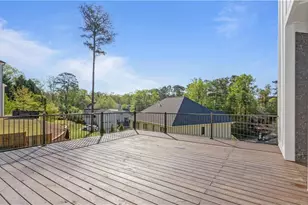 208 Indian Hills Trail, Marietta, GA 30068 - Photo 17