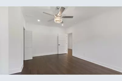 208 Indian Hills Trail, Marietta, GA 30068 - Photo 19