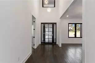 208 Indian Hills Trail, Marietta, GA 30068 - Photo 5