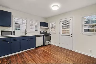 2047 McPherson Drive, East Point, GA 30344 - Photo 11