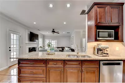 13115 Morningpark Circle, Alpharetta, GA 30004 - Photo 17