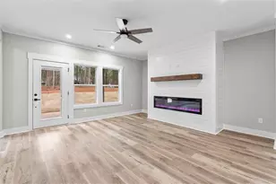 9129 Lakeview Pkwy, Villa Rica, GA 30180 - Photo 13