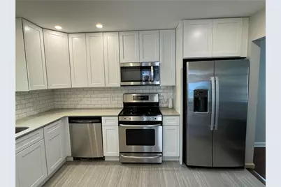 2225 Alpha Drive, Decatur, GA 30032 - Photo 3