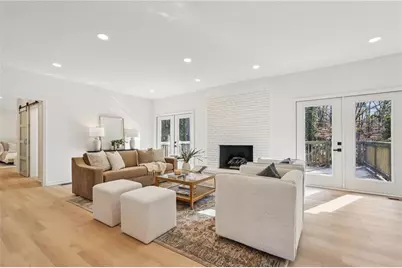 110 Vistacrest Way, Roswell, GA 30075 - Photo 5