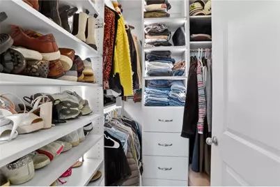 2626 Peachtree Road NW #1706, Atlanta, GA 30305 - Photo 13