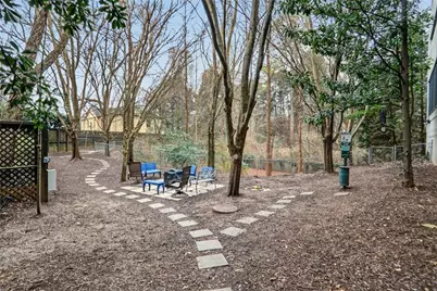 2626 Peachtree Road NW #1706, Atlanta, GA 30305 - Photo 25