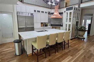 4039 Tall Pine Dr, Marietta, GA 30062 - Photo 9