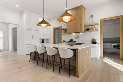 422 Hilderbrand Drive, Atlanta, GA 30328 - Photo 5