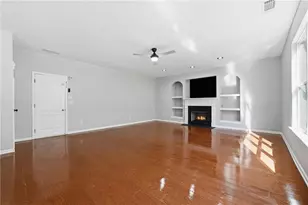 1328 Avington Glen Dr, Lawrenceville, GA 30045 - Photo 9