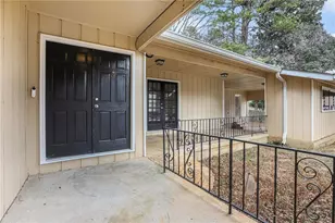 2507 Robin Hood Pl, Marietta, GA 30068 - Photo 3