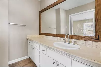 2507 Robin Hood Place, Marietta, GA 30068 - Photo 17