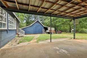 8650 Ridge Rd, Fairburn, GA 30213 - Photo 11