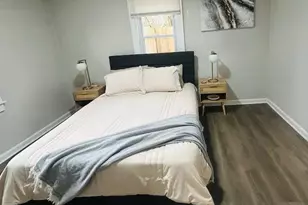 3132 Forrest Hills Dr, Atlanta, GA 30354 - Photo 9