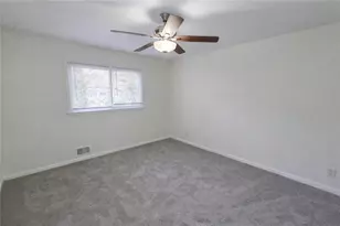 5350 Rockbridge Rd, Stone Mountain, GA 30088 - Photo 25