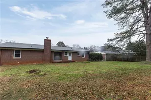 267 Nancy St, Winder, GA 30680 - Photo 23