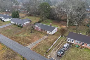 267 Nancy St, Winder, GA 30680 - Photo 27