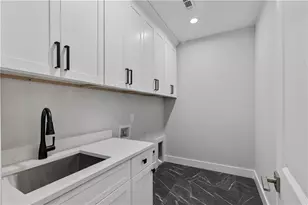 1207 Conway Rd, Decatur, GA 30030 - Photo 29