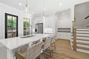 419 Bishop Ln, Woodstock, GA 30188 - Photo 13