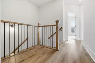 419 Bishop Ln, Woodstock, GA 30188 - Photo 17