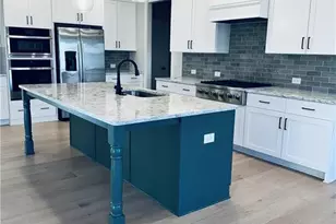 4040 Sierra Vis Cir, Cumming, GA 30040 - Photo 5