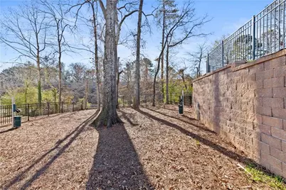 1920 Rogers Court, Atlanta, GA 30318 - Photo 31