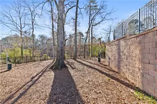 1920 Rogers Ct, Atlanta, GA 30318 - Photo 31