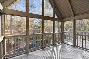 420 Hackberry Ct, Roswell, GA 30076 - Photo 31