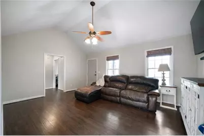 372 Jake Whorton Road SE, Silver Creek, GA 30173 - Photo 9