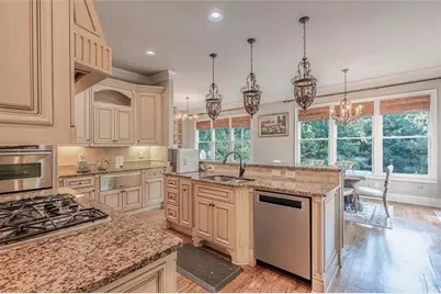 5566 Aviemore Court, Suwanee, GA 30024 - Photo 7