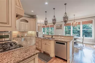 5566 Aviemore Ct, Suwanee, GA 30024 - Photo 7