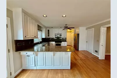 5729 Masters Court, Stone Mountain, GA 30087 - Photo 13