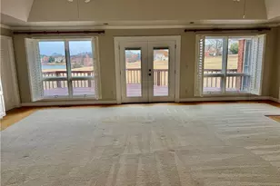 5729 Masters Ct, Stone Mountain, GA 30087 - Photo 9