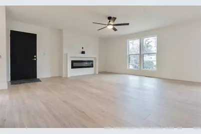 2372 Smokehouse Path, Lawrenceville, GA 30044 - Photo 5