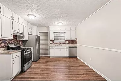 2895 Woodhollow Lane, Jonesboro, GA 30236 - Photo 19