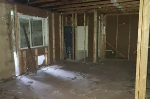 854 Greenhedge Dr, Stone Mountain, GA 30088 - Photo 11