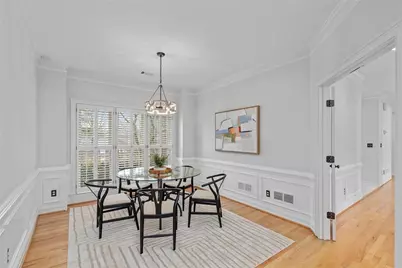 5800 De Claire Court, Atlanta, GA 30328 - Photo 11