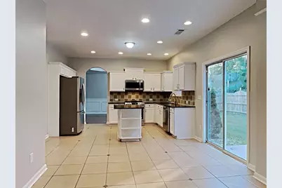 590 Simonton Crest Drive, Lawrenceville, GA 30045 - Photo 3