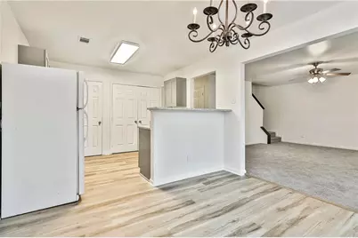 4605 Ravenwood Loop, Union City, GA 30291 - Photo 9